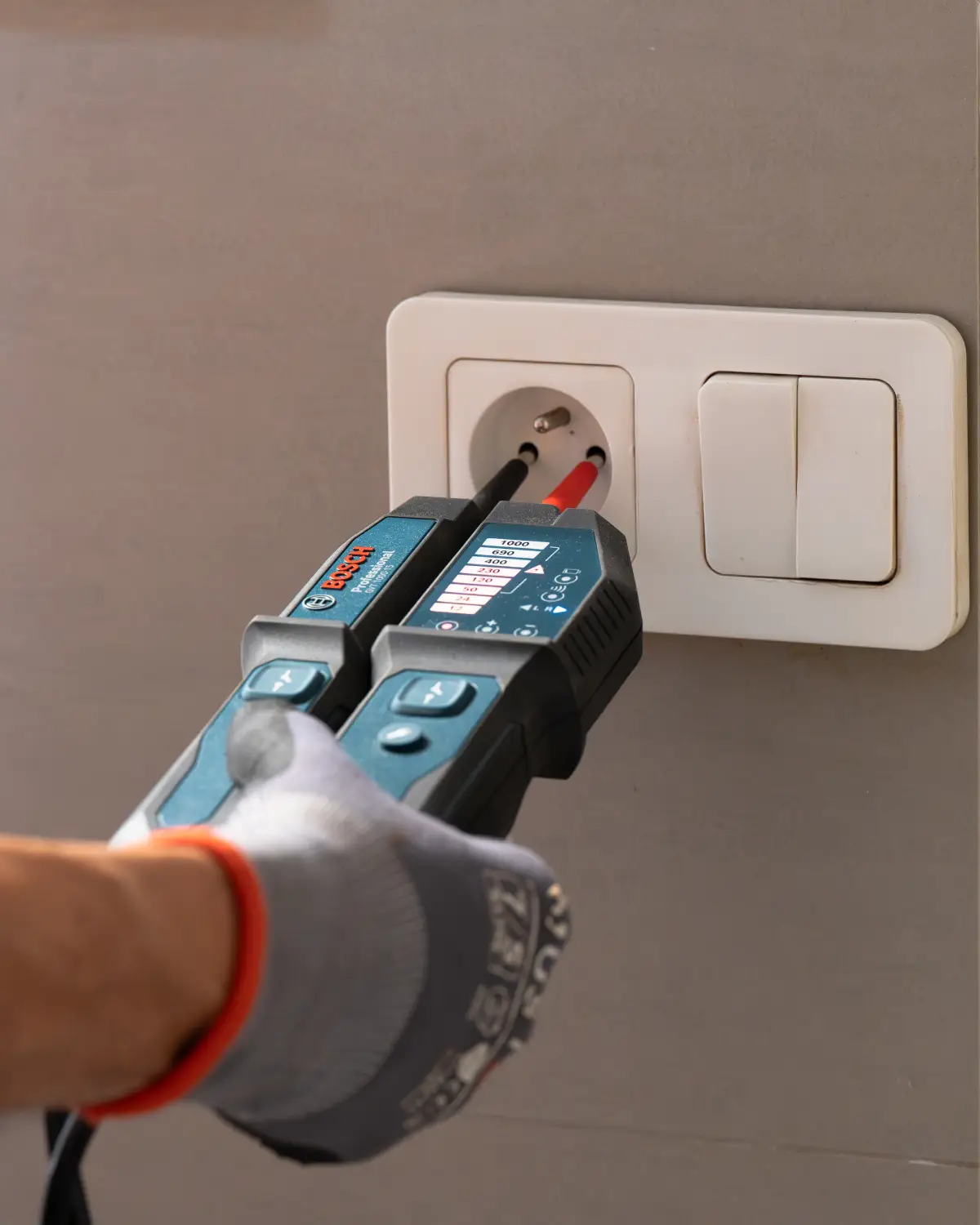 VAT BOSH PRO verification absence de tension electricite soleivia marseille